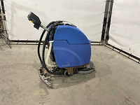 Numatic schrobmachine - afbeelding 2 van  9