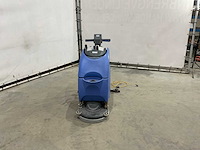 Numatic schrobmachine - afbeelding 3 van  9