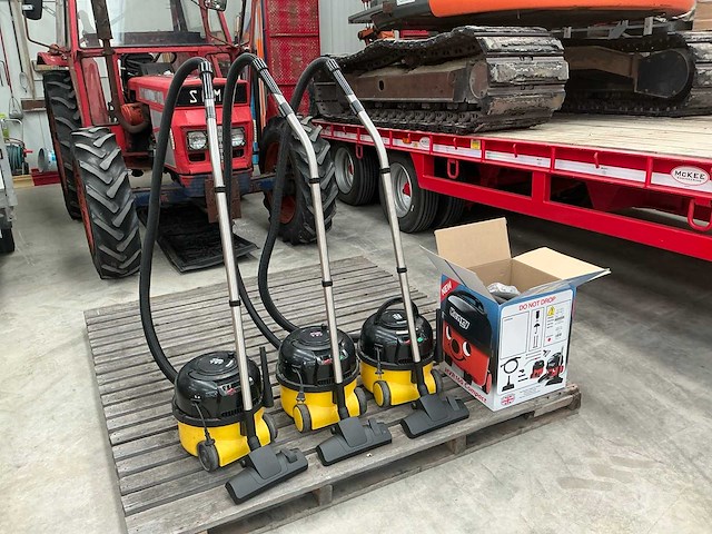 Numatic stofzuiger (3x) - afbeelding 1 van  3