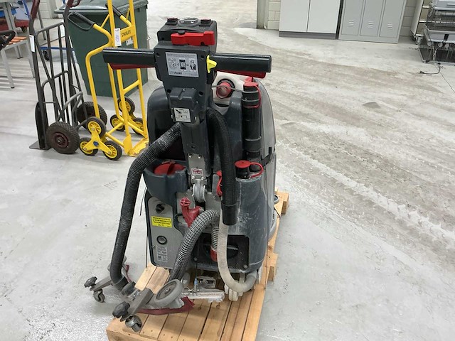 Numatic tgb3045/56 vloerreiniger - afbeelding 5 van  6
