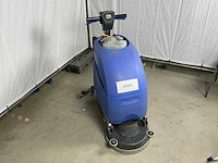 Numatic tt 4045 stofzuiger - afbeelding 1 van  14