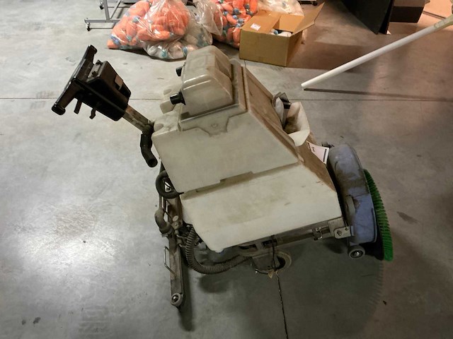 Numatic ttb 345/56s schrobmachine - afbeelding 2 van  7