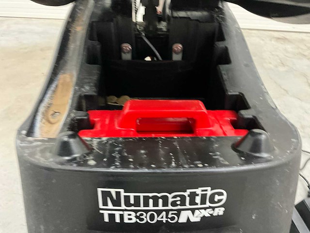 Numatic ttb3045nx schrobzuigmachine - afbeelding 6 van  15