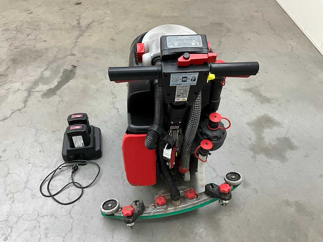 Numatic ttb3045nx schrobzuigmachine - afbeelding 12 van  15
