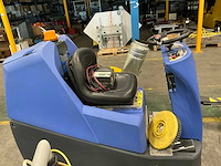 Numatic ttv 678/300 t zelfrijdende veegmachine - afbeelding 9 van  14