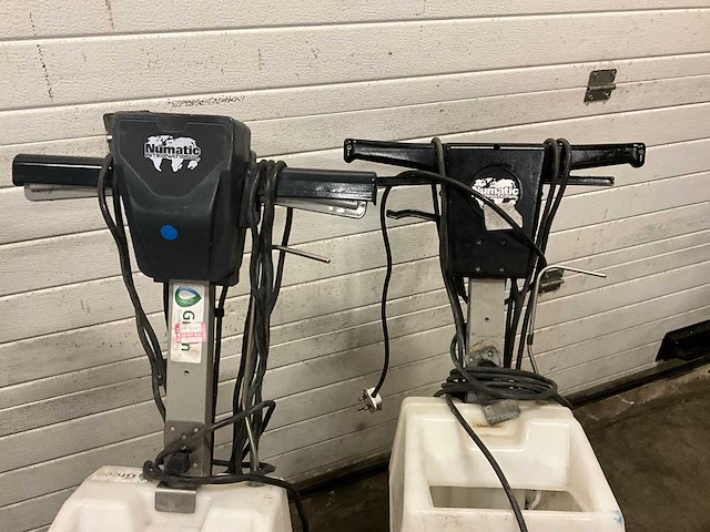 Numatic vloerreiniger (3x) - afbeelding 4 van  5