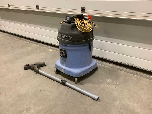 Numatic waterstofzuiger - afbeelding 1 van  6