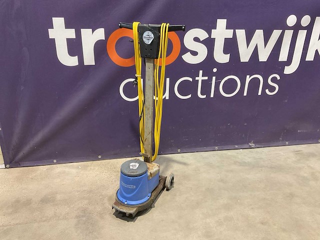 Numatic woodboy eenschijfsmachine - afbeelding 1 van  3