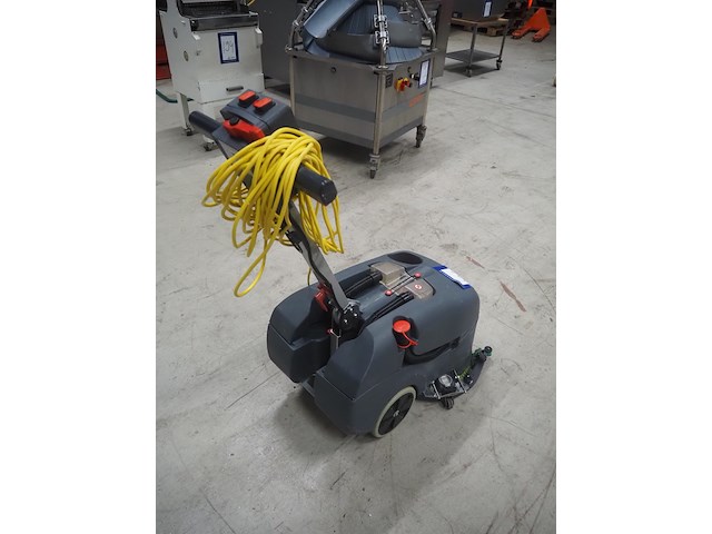 Numatic - afbeelding 4 van  10