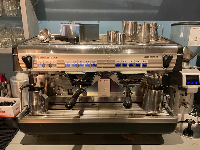 Nuova simonelli appia koffiemachine - afbeelding 2 van  7
