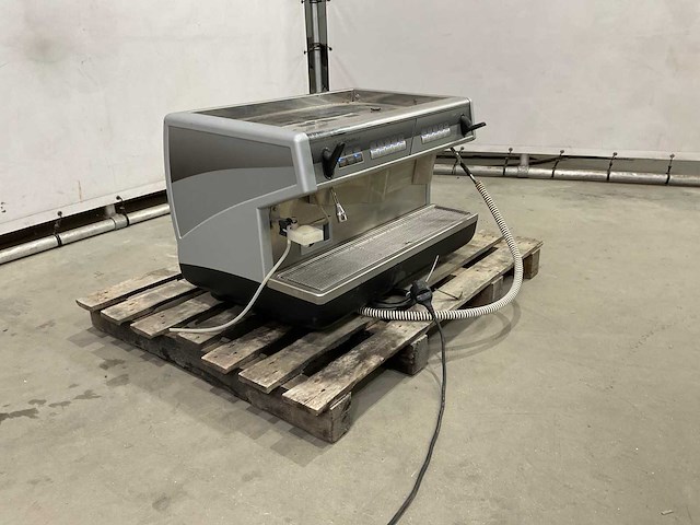 Nuova simonelli appia professionele espresso machine - afbeelding 2 van  9