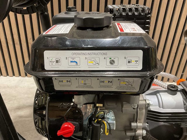 Nurnberg 3500psi rood nb-170 hogedrukreiniger - afbeelding 31 van  53