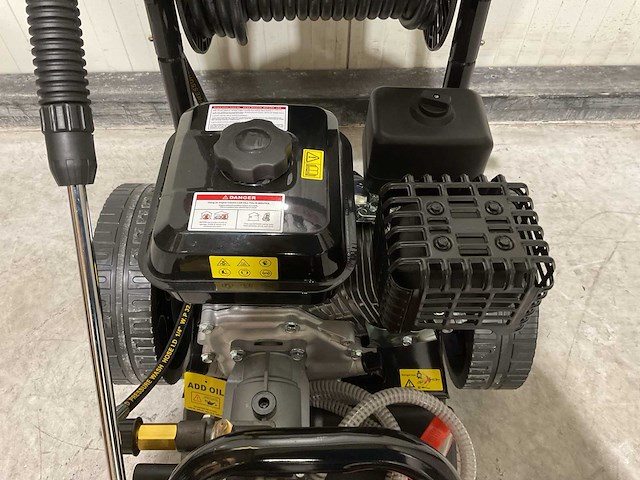 Nurnberg 3500psi rood nb-170 hogedrukreiniger - afbeelding 47 van  54