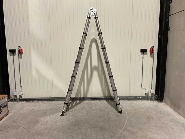 Nurnberg nb4001 4,4 meter ladder - afbeelding 10 van  17