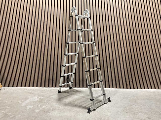Nurnberg nb4001 4,4 meter ladder - afbeelding 17 van  43