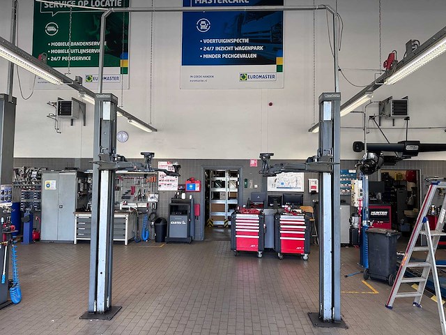 Nussbaum - 2008 - 2.30sl - 2 koloms hefbrug - afbeelding 2 van  6