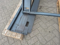 Nussbaum - 2023 - sprinter mobil 30000 - poetsbrug / banden brug - afbeelding 8 van  11