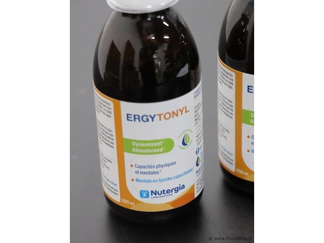 Nutergia voedingssupplement - 2 flessen á 250ml - afbeelding 2 van  3