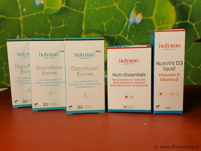Nutrisan voedingsupplementen, diverse soorten o.a. digestassist enzyme, nutrivit d3 & nutri-essentials - afbeelding 1 van  13