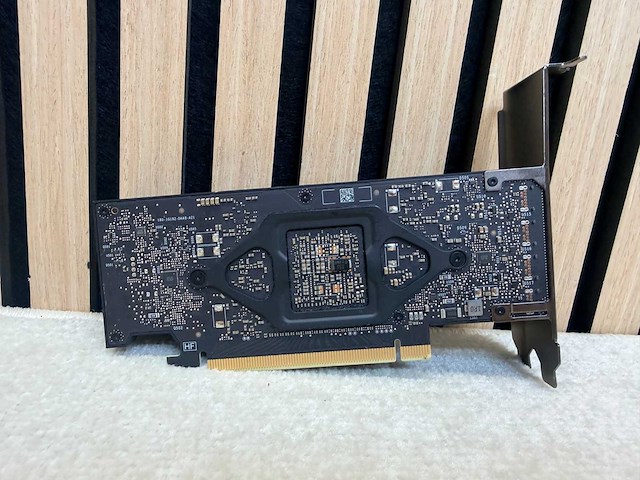 Nvidia - rtx a2000 - 6gb / gddr6 / workstation videokaart - afbeelding 2 van  8