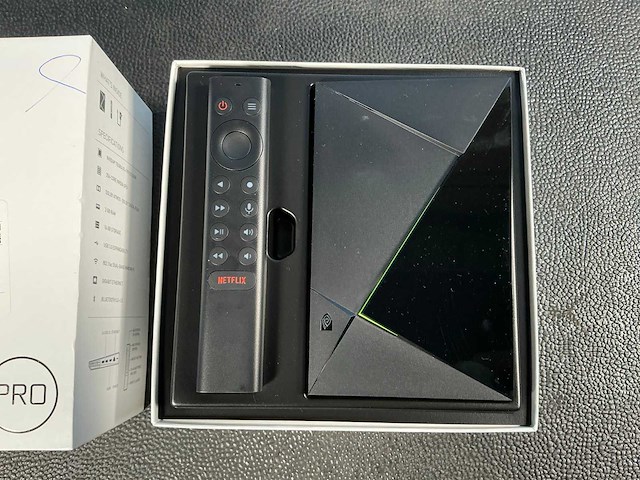 Nvidia p2897 shield tv pro 4k hdr android mediaspeler - afbeelding 2 van  4