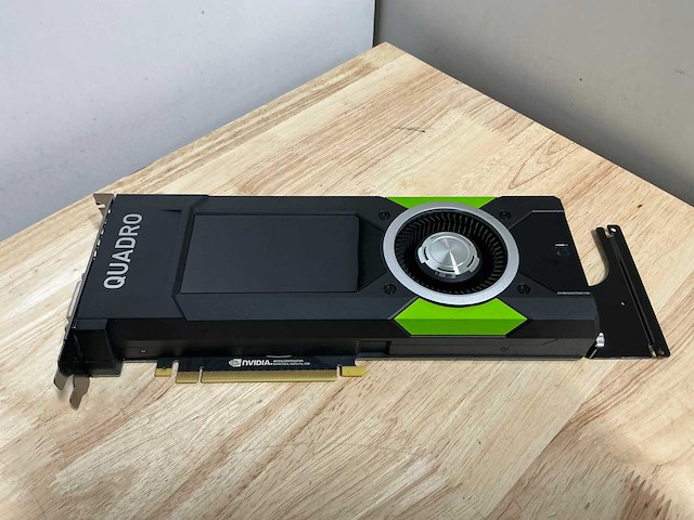 Nvidia quadro p5000 16gb gddr5x grafische kaart - afbeelding 1 van  5