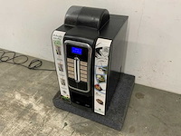 N&w global vending - solista - koffiemachine - afbeelding 1 van  7