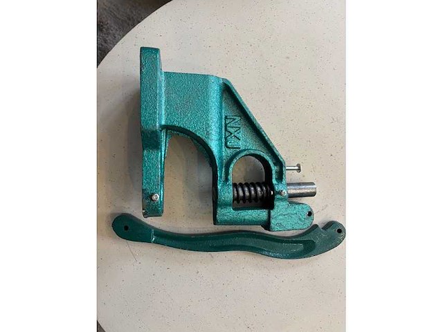 Nxj - professionele zeilringpers met 3 pakken zeilringen - afbeelding 1 van  3