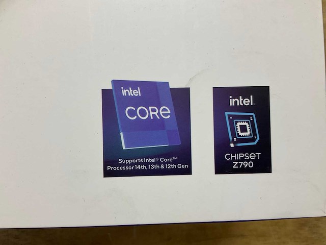 Nzxt n7 z790 moederbord - afbeelding 2 van  4