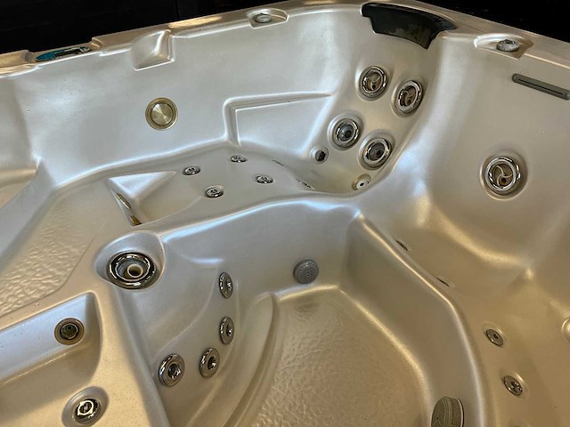 O2 spas spectrum jacuzzi - afbeelding 11 van  15
