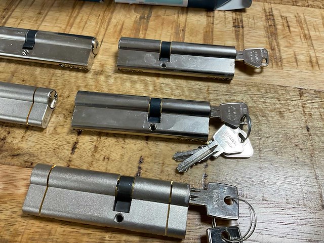 O.a. assa abloy mauer cilinderslot (12x) - afbeelding 2 van  17