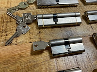 O.a. assa abloy mauer cilinderslot (12x) - afbeelding 7 van  17