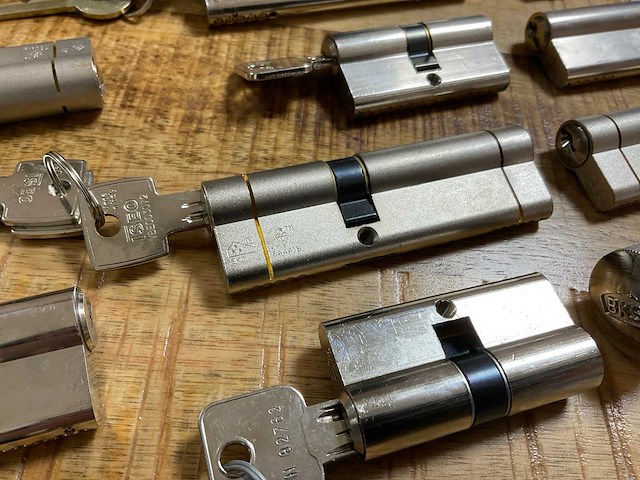 O.a. assa abloy mauer cilinderslot (12x) - afbeelding 12 van  17