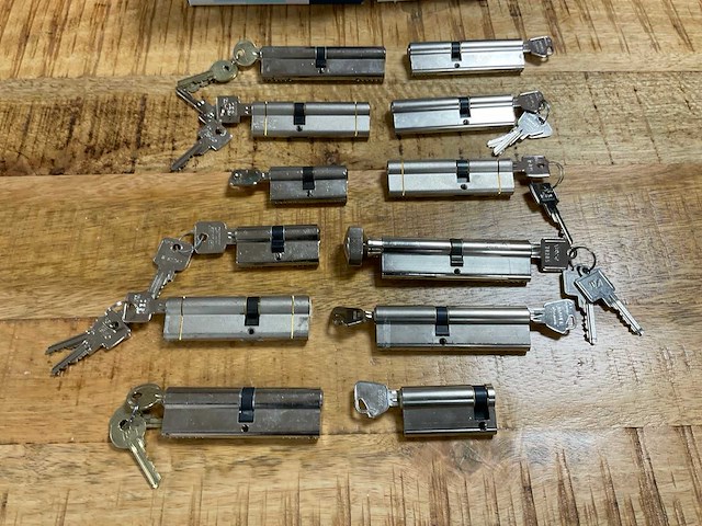 O.a. assa abloy mauer cilinderslot (12x) - afbeelding 16 van  17