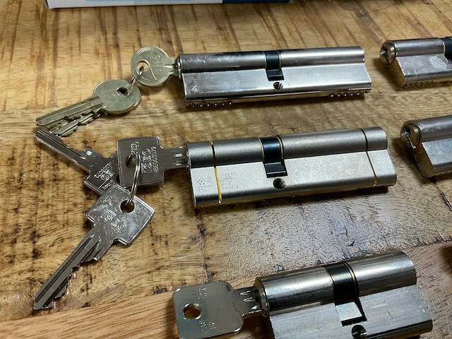 O.a. assa abloy mauer cilinderslot (12x) - afbeelding 17 van  17