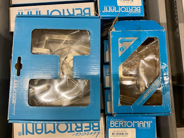 O.a. bertomania deurkruksets en deurstoppers - afbeelding 41 van  47