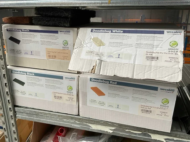 Oa bezems, div soorten vikan wissers, doodlebugs, etc partij schoonmaak artikelen - afbeelding 9 van  26