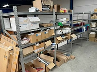 Oa bezems, div soorten vikan wissers, doodlebugs, etc partij schoonmaak artikelen