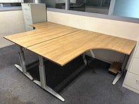 O.a. gispen kantoorinventaris - afbeelding 1 van  8