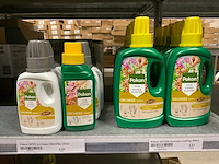 O.a. pokon, chrysal plantvoeding - afbeelding 34 van  35