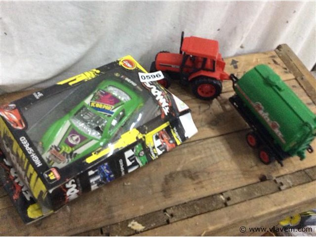 Oa tractor - afbeelding 1 van  2