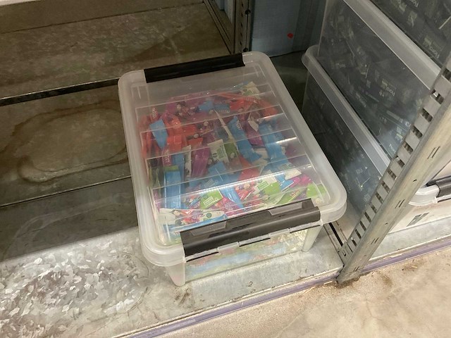 O.a. vaselife, florallife bloemvoeding en verzorging - afbeelding 6 van  30