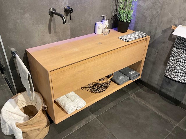 Oakhuys - badkamerkast 120 cm - afbeelding 1 van  5