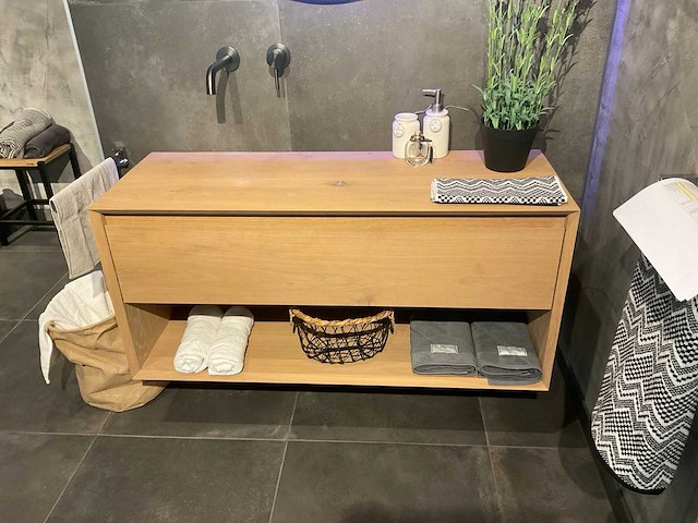 Oakhuys - badkamerkast 120 cm - afbeelding 2 van  5