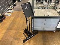 Oakley brillen vitrinekast - afbeelding 4 van  12