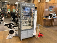 Oakley brillen vitrinekast - afbeelding 5 van  12