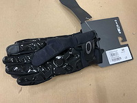 Oakley factory pilot core glove paar handschoenen (xs) - afbeelding 2 van  2
