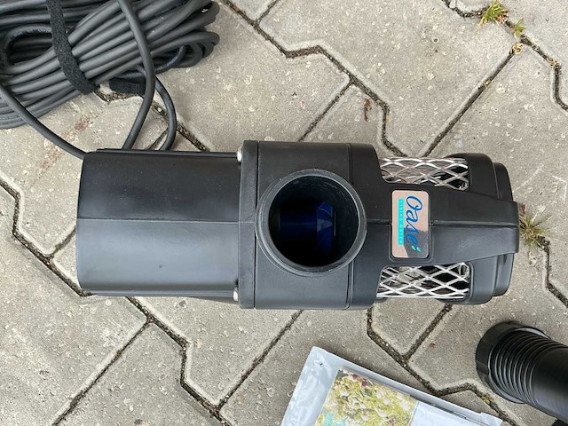 Oase aqua max eco gravity 1500 vijver waterpomp - afbeelding 7 van  8