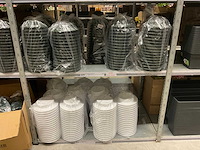 Oasis schaaltjes, grafvazen, floristen vazen en emmers - afbeelding 31 van  33