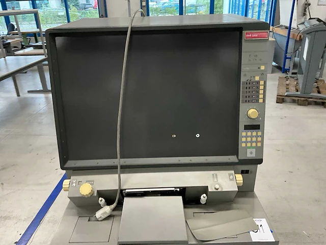Oce 3200 microfilm scanner - afbeelding 7 van  11